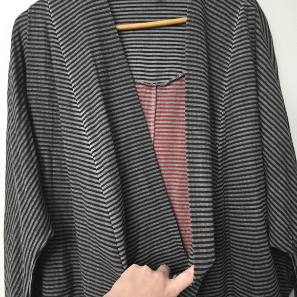 Chic Black and Gray Striped Sweater - Picture 3 of 12